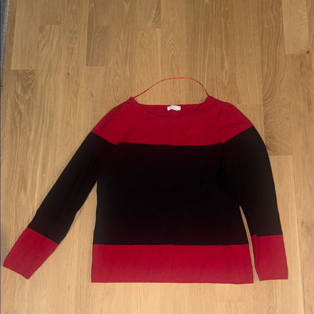 Charter Club Red and Black Colorblock Long Sleeve Sweater